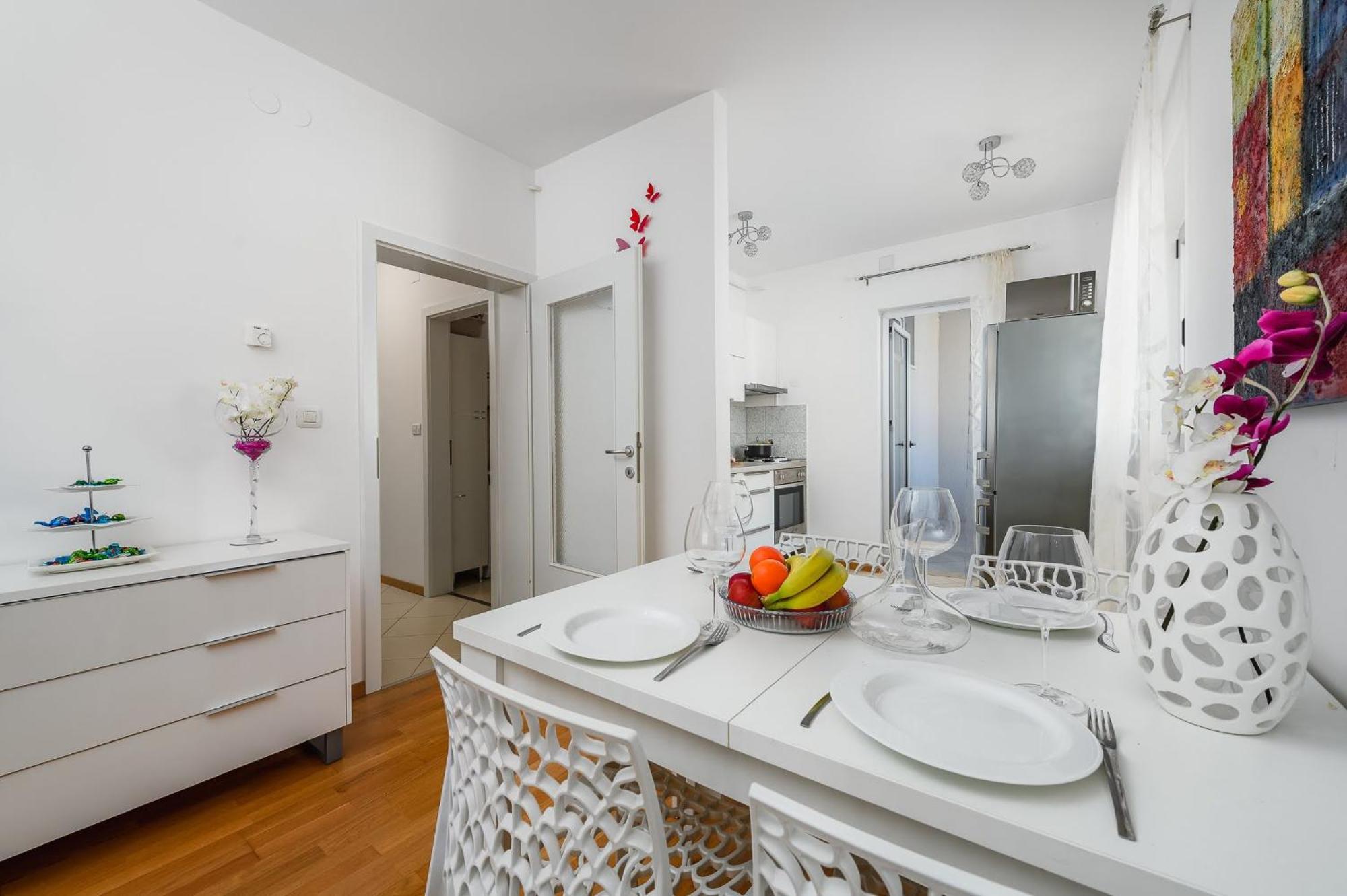 Aureo Apartment Pula Center Екстериор снимка