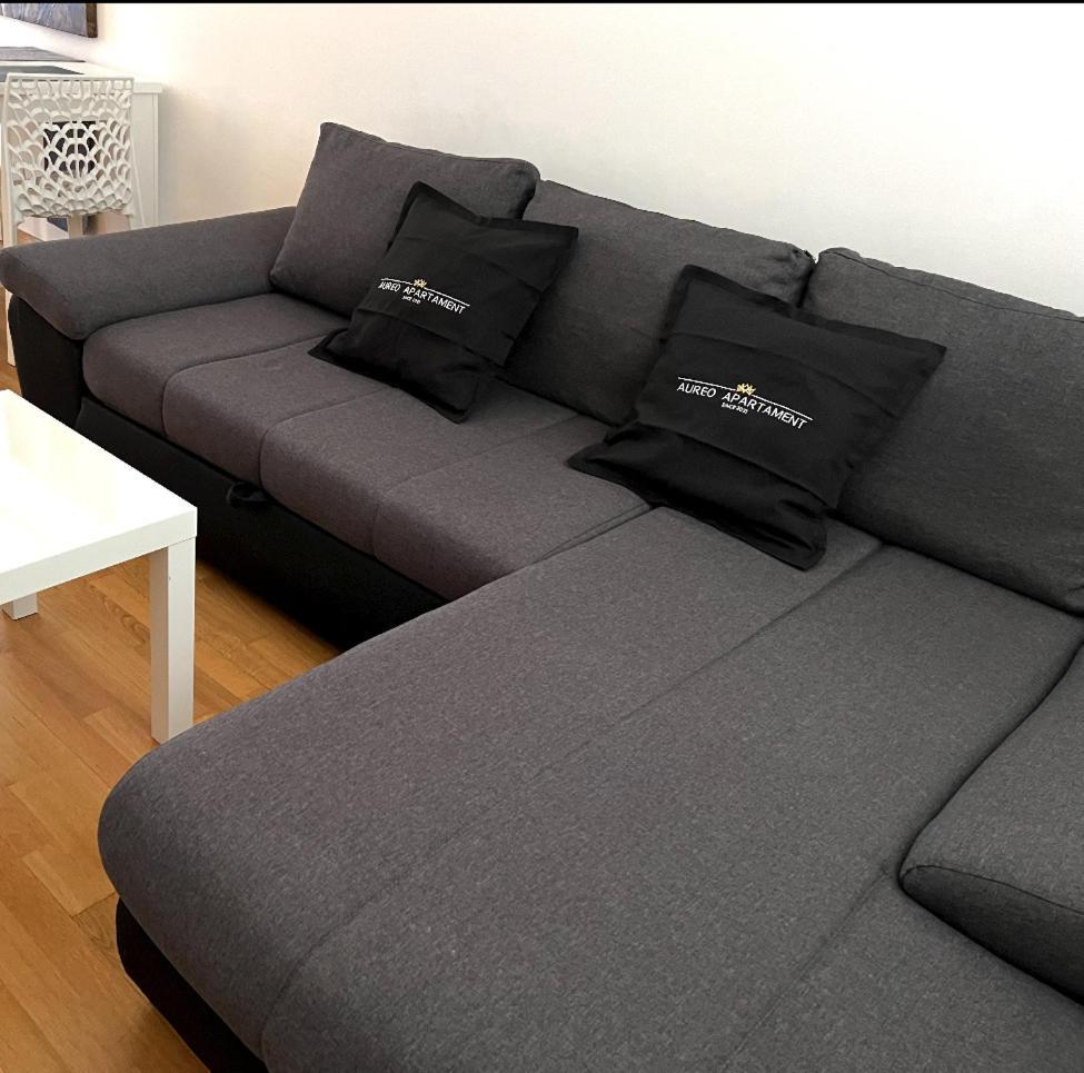 Aureo Apartment Pula Center Екстериор снимка
